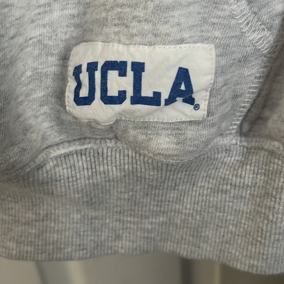 Women’s hoodie size Large. - Picture 2 of 4